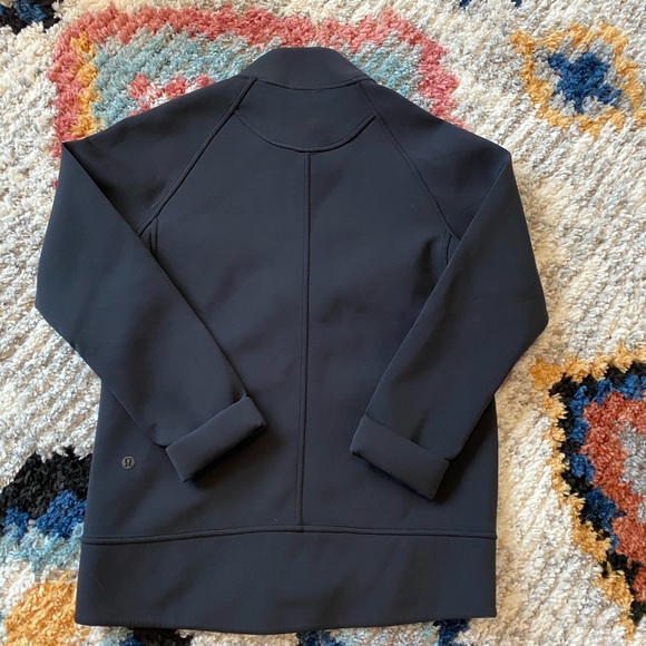Lululemon jacket - Picture 2 of 4